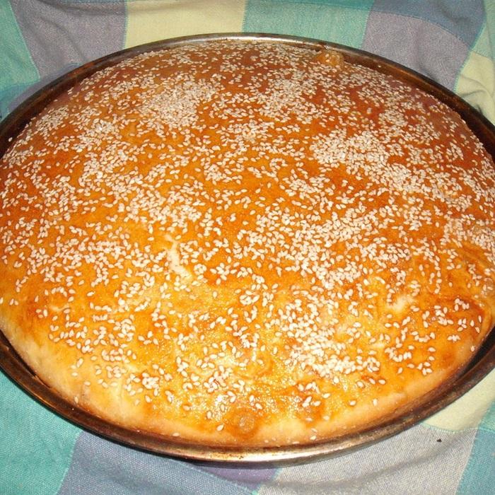 Khobz el Dar (Algerian Semolina Bread)